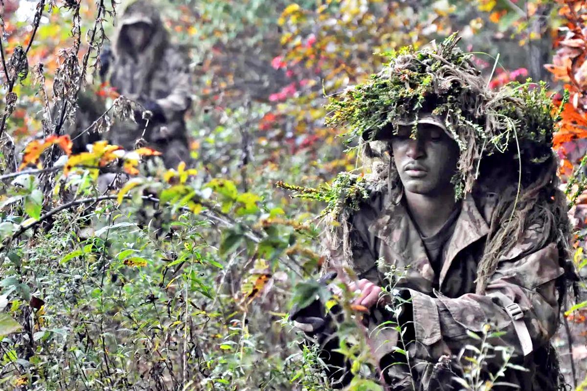 미 해병대의 정찰병 Business Insider.jpg