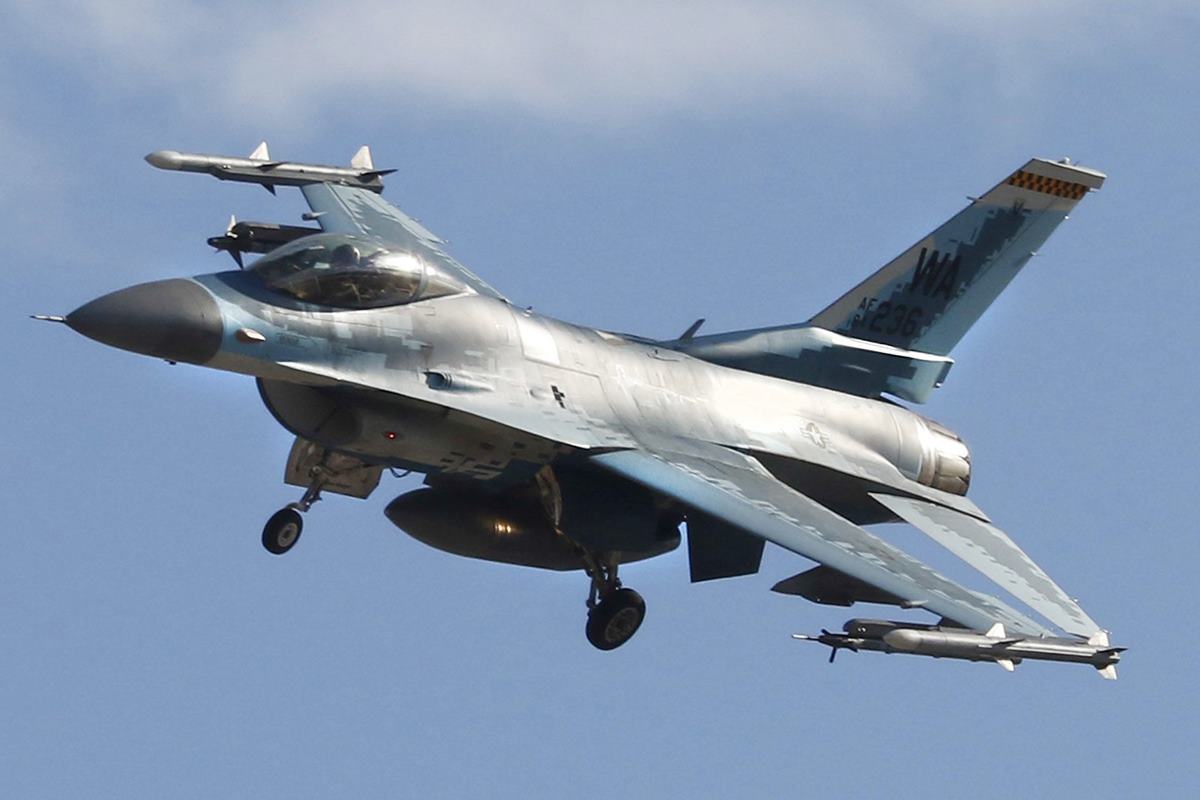 F-16 전투기 사진 출처 = 'CNN'.jpg