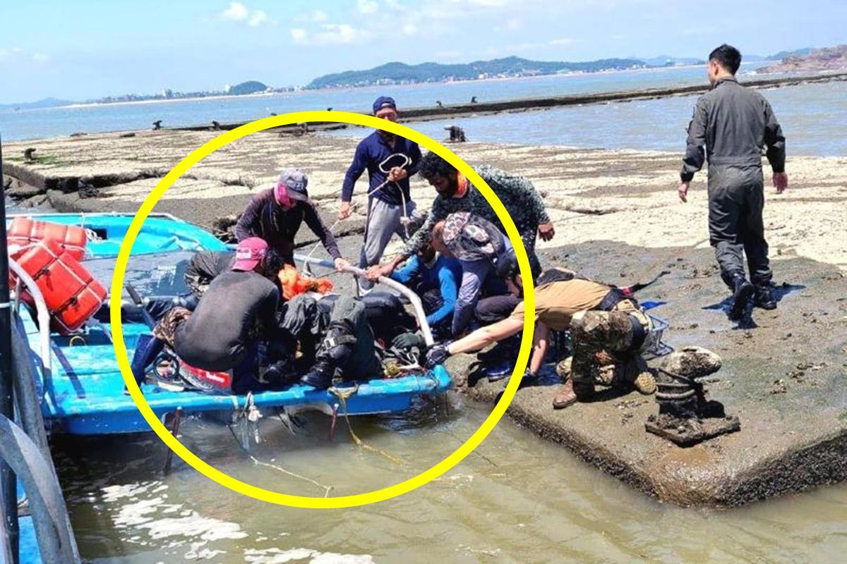 한경정치 구조하는 스리랑카 근로자들.jpg