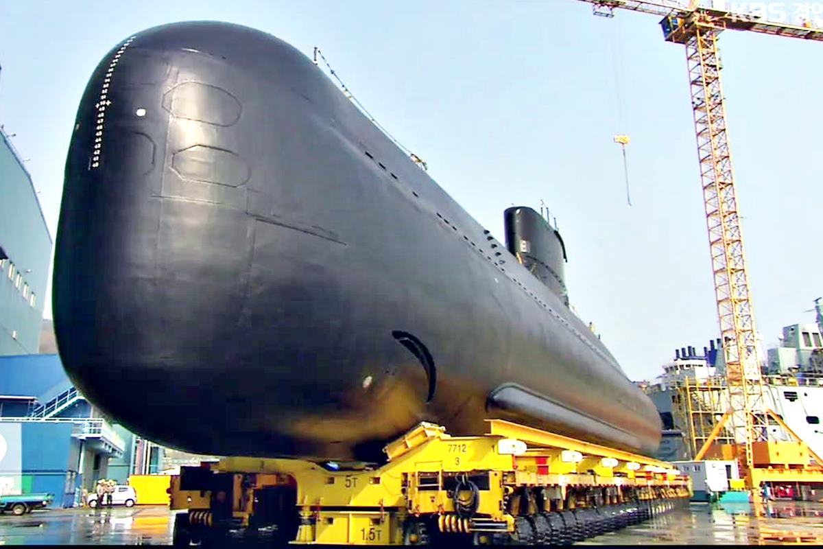 수출형 1,400톤급 잠수함 KBS.jpg