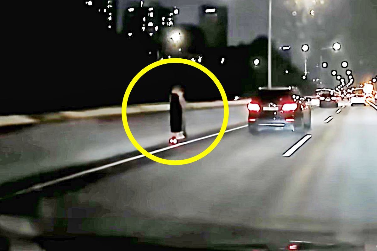 강변북로를 달리는 킥보드 사진 출처 = Youtube '한문철TV'.jpg