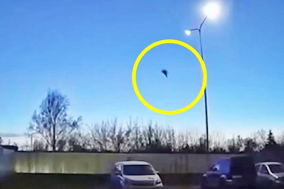 Su-30 러시아 전투기 추락 2명 사망 가디언지.jpg