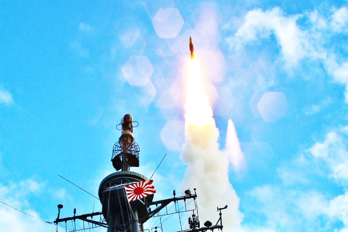 일본이 운용하는 SM-3 미사일 Defence Blog.jpg