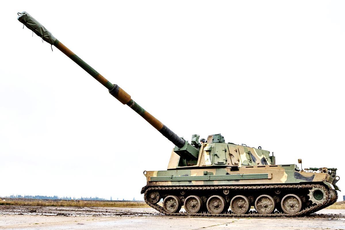 K-9자주포 방위산업전략포럼.jpg