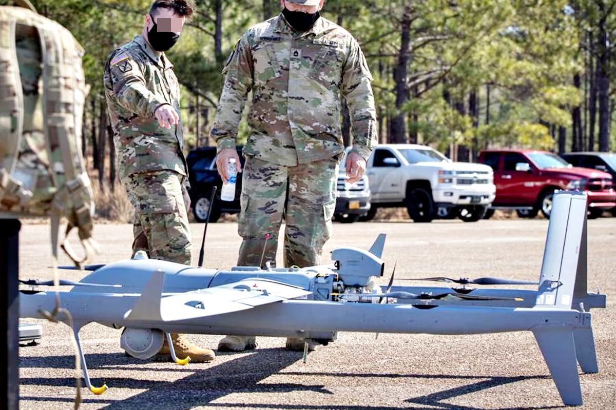 미군의 전술 드론 Defense News.jpg