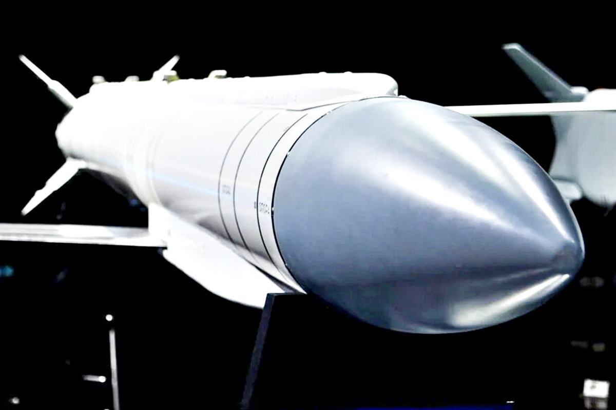 러시아 그롬 미사일 Defense Blog.jpg