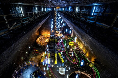 200317 cave_race.jpg