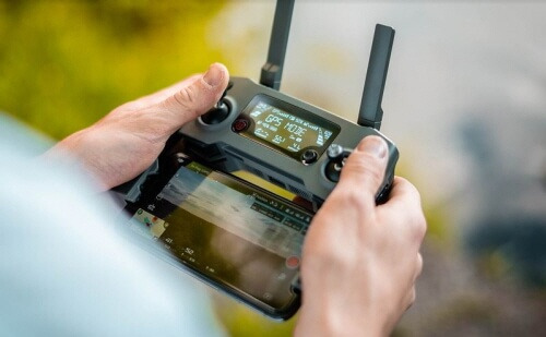 191014 drone_control.jpg