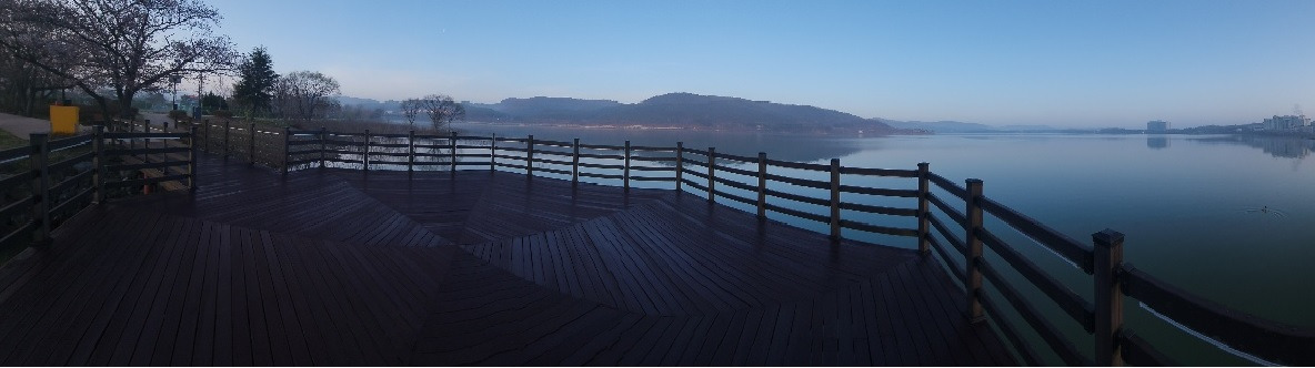 보문호수 전경.jpg