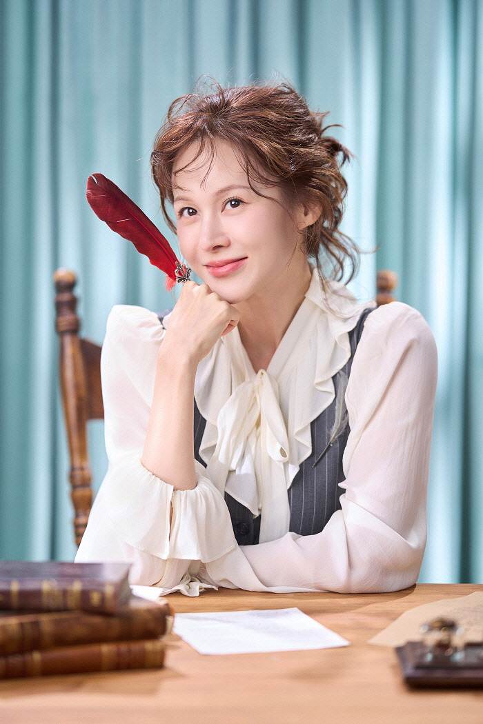 안나 아이비.jpg