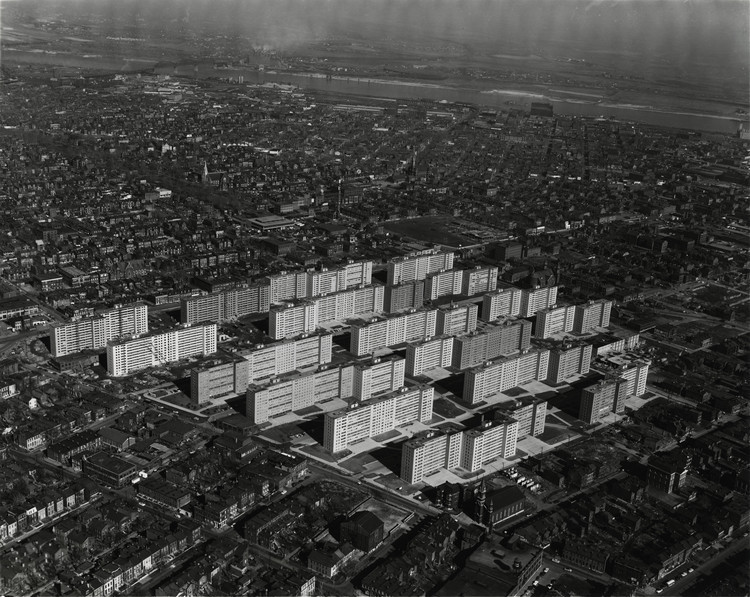 via_pruitt-igoe.com_2.jpg