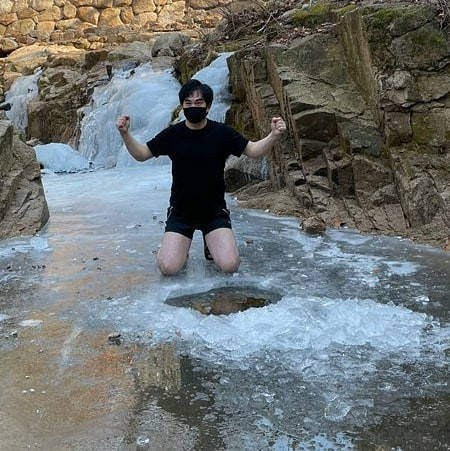 북한산 잠수.jpg