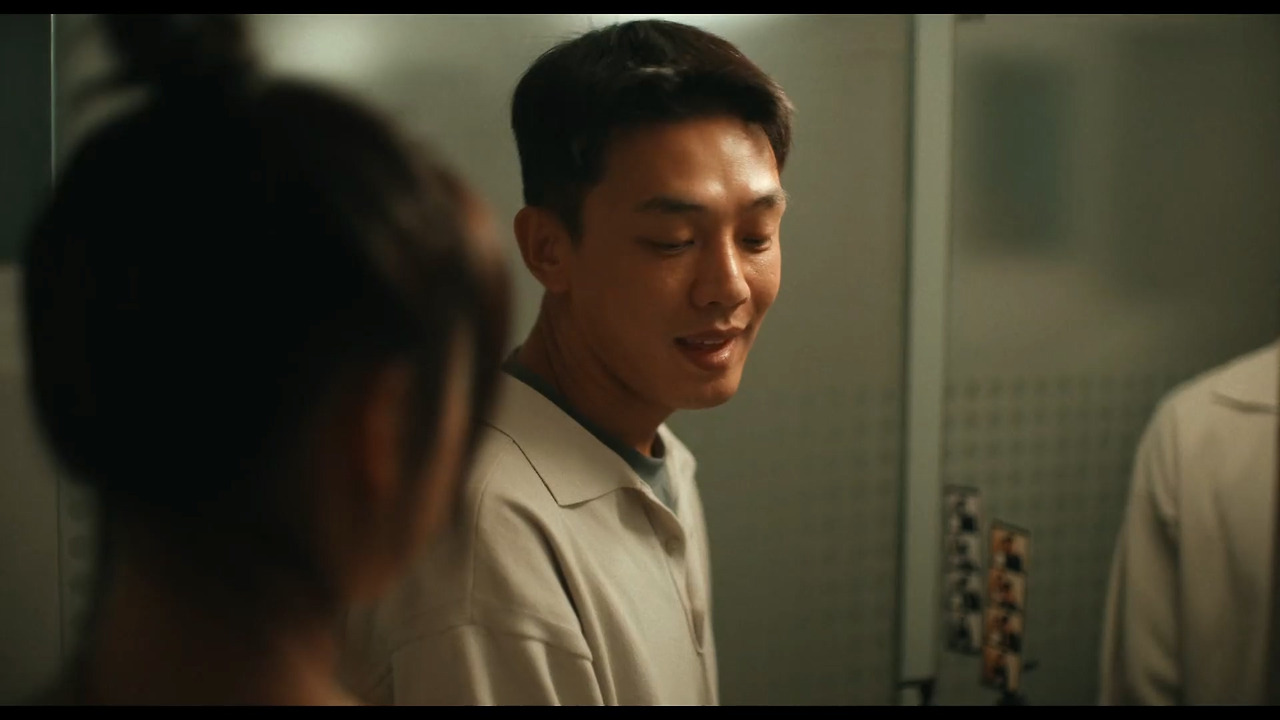 Goodbye Earth.2024.S01E04.1080p.NF.WEB-DL.DDP5.1.Atmos.H.264-AYA.mkv_20240427_074556.618.jpg