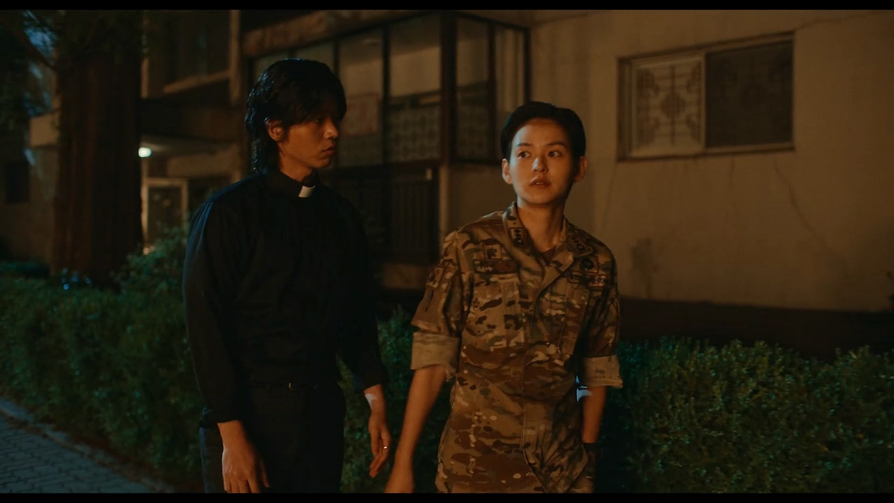 Goodbye Earth.2024.S01E04.1080p.NF.WEB-DL.DDP5.1.Atmos.H.264-AYA.mkv_20240427_074534.434.jpg