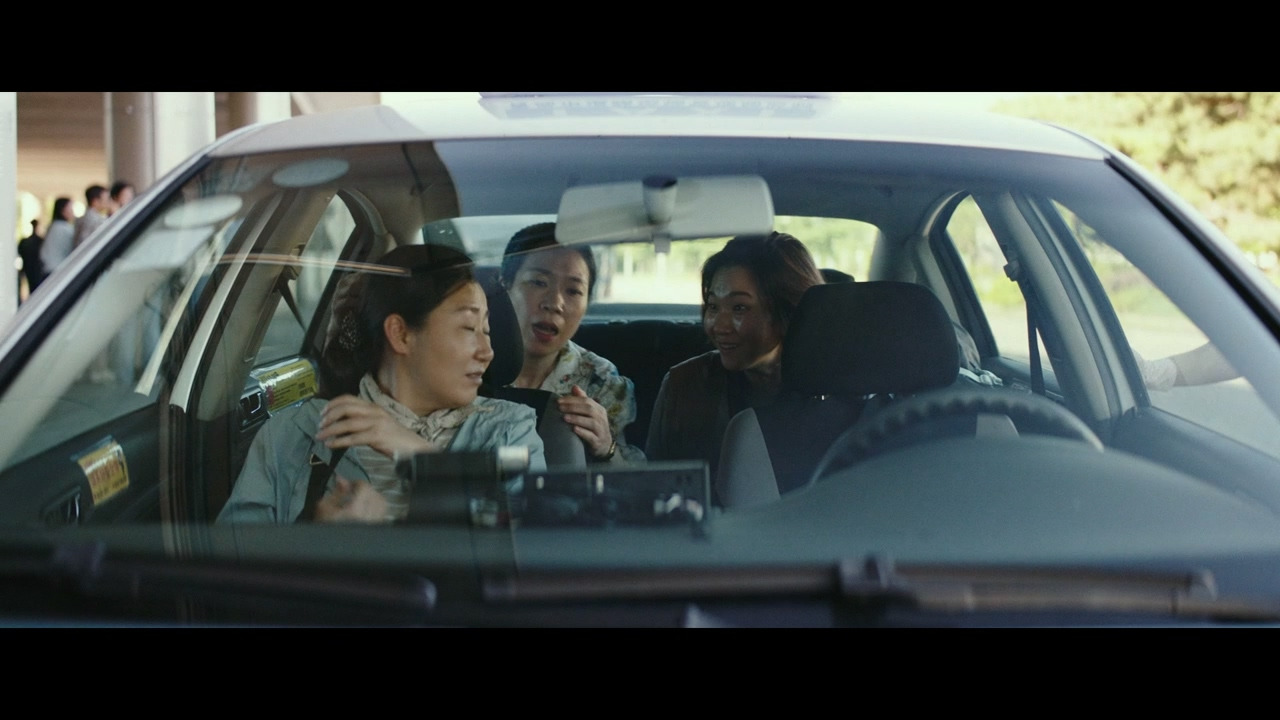 시민덕희 (2024) Citizen of a Kind.KOR.720p.H264.AAC.mp4_20240316_161001.095.jpg