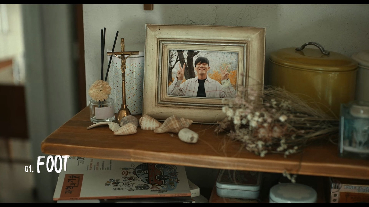 Goodbye Earth.2024.S01E01.1080p.NF.WEB-DL.DDP5.1.Atmos.H.264-AYA.mkv_20240427_074932.602.jpg