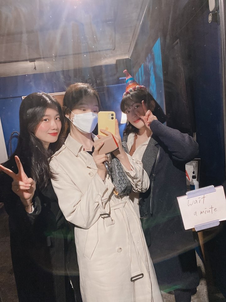 우리 셋이 함께라면 어디든 즐거웠다.jpg