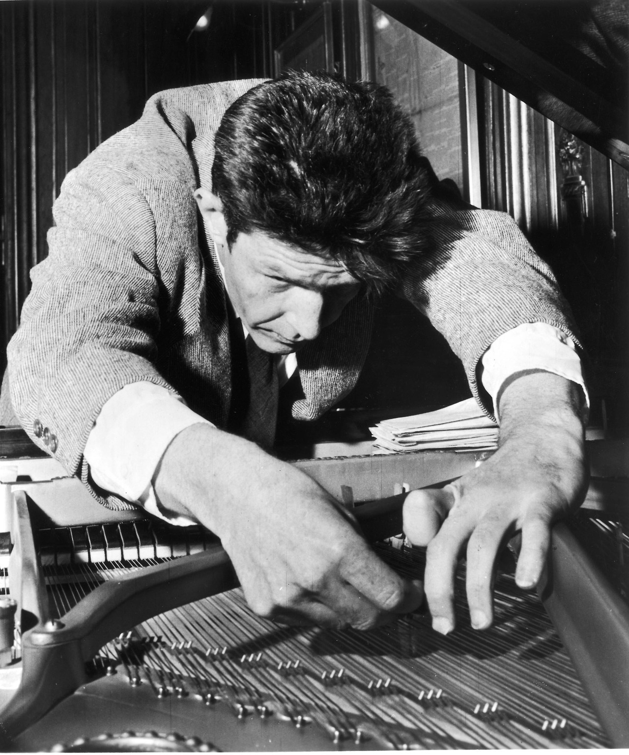 John Cage.jpg