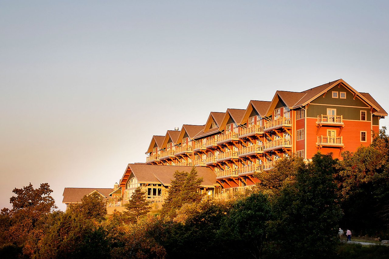 Mount Magazine Lodgw.jpg