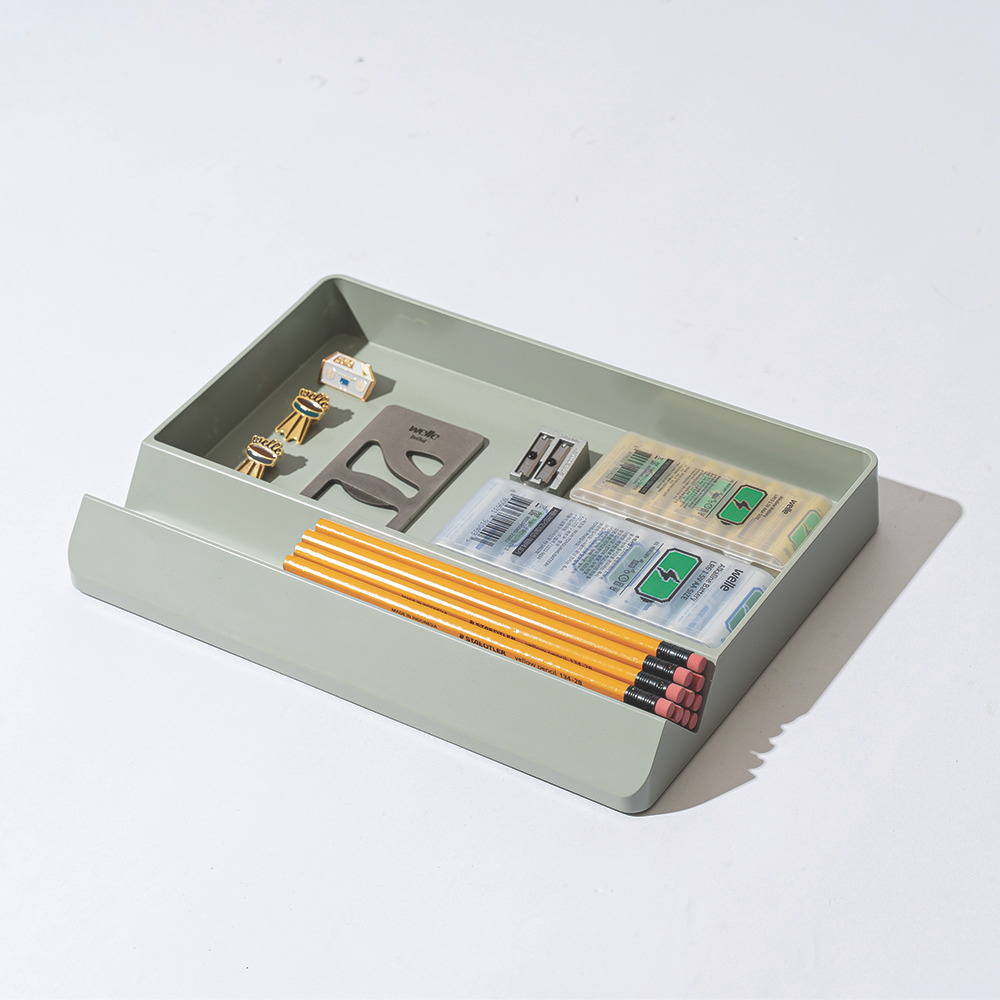 Pea Green (피 그린_2.jpg