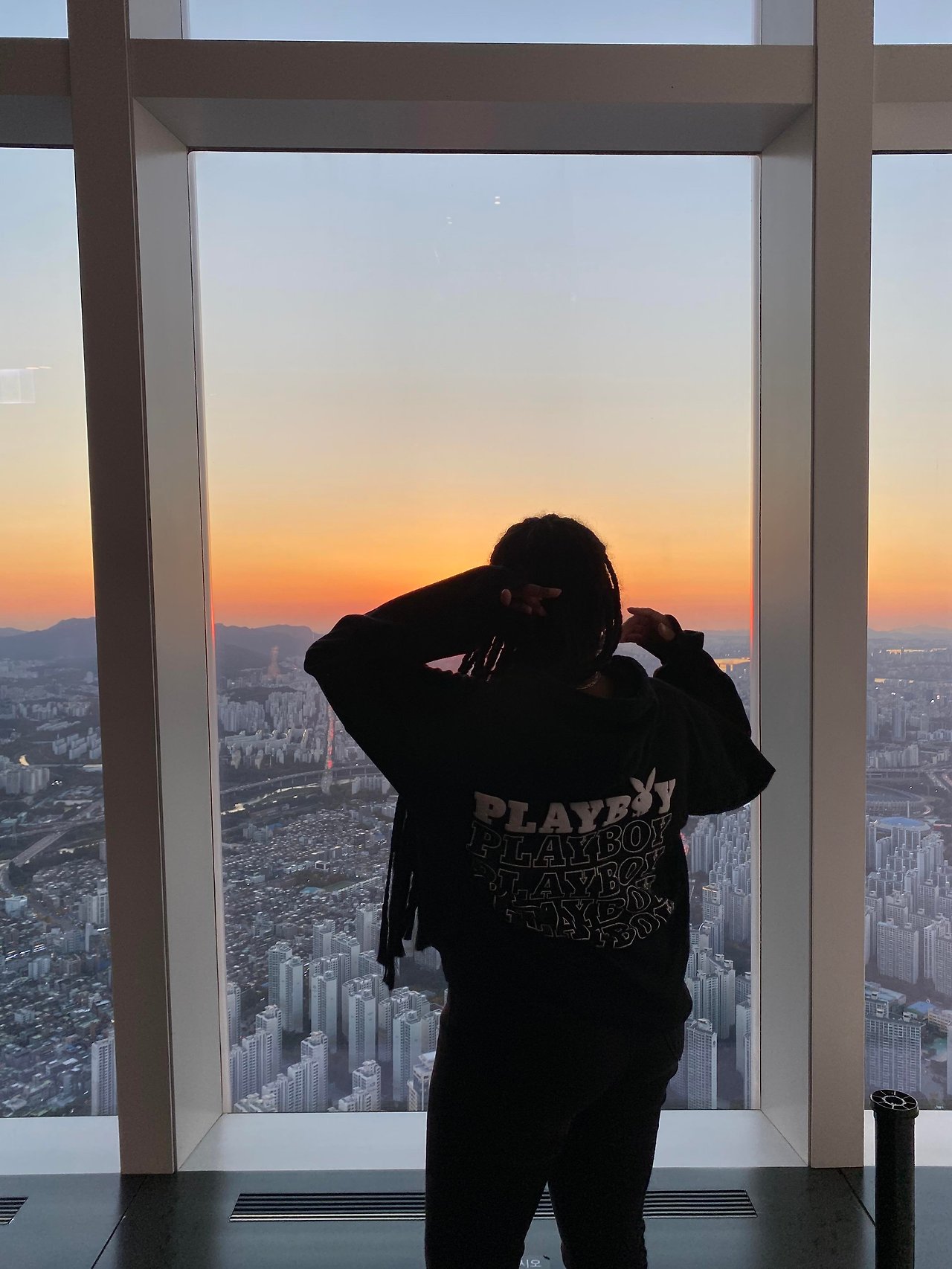 326919943_887693709240937_8873741393237935603_n (1).jpg