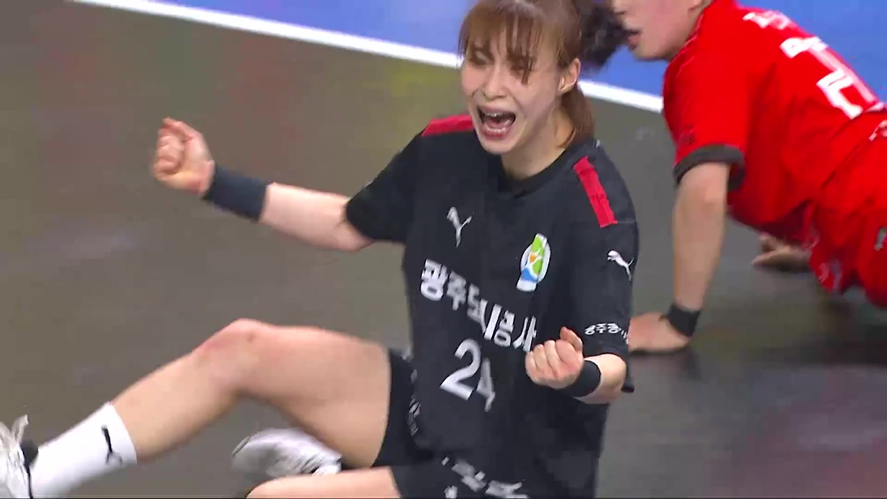 [2022 2023 SK 핸드볼코리아리그] 광주도시공사 VS 부산시설공단 풀영상 (1080p)_Moment(2).jpg