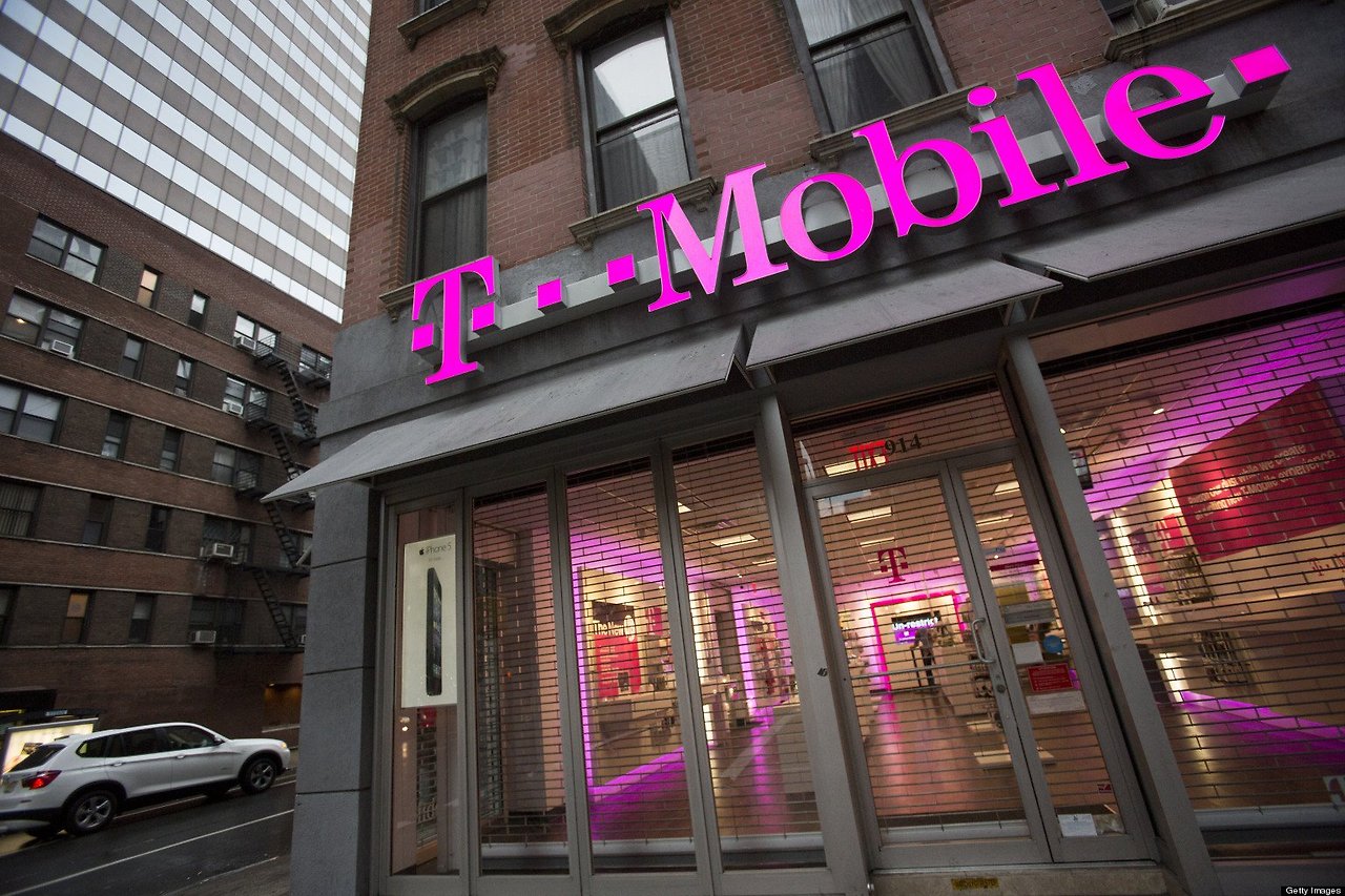 T-Mobile-Shop-2.jpg