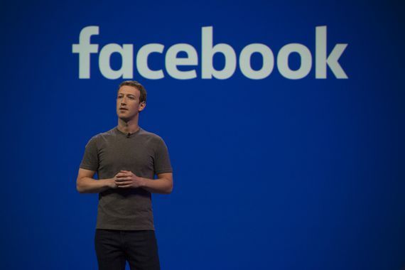 facebook-f8-2016-mark-zuckerberg-0112.jpg