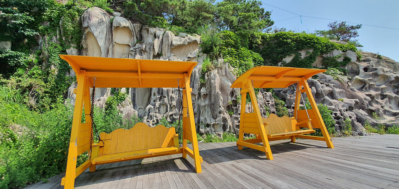 20210711_102438_백도항 서낭당.jpg