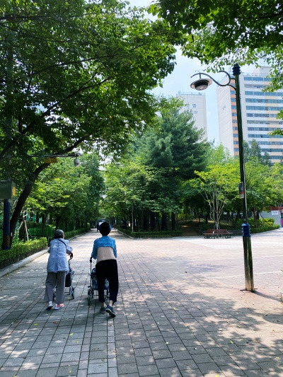 20230720자주만났으니 친구가 되라고?.jpg