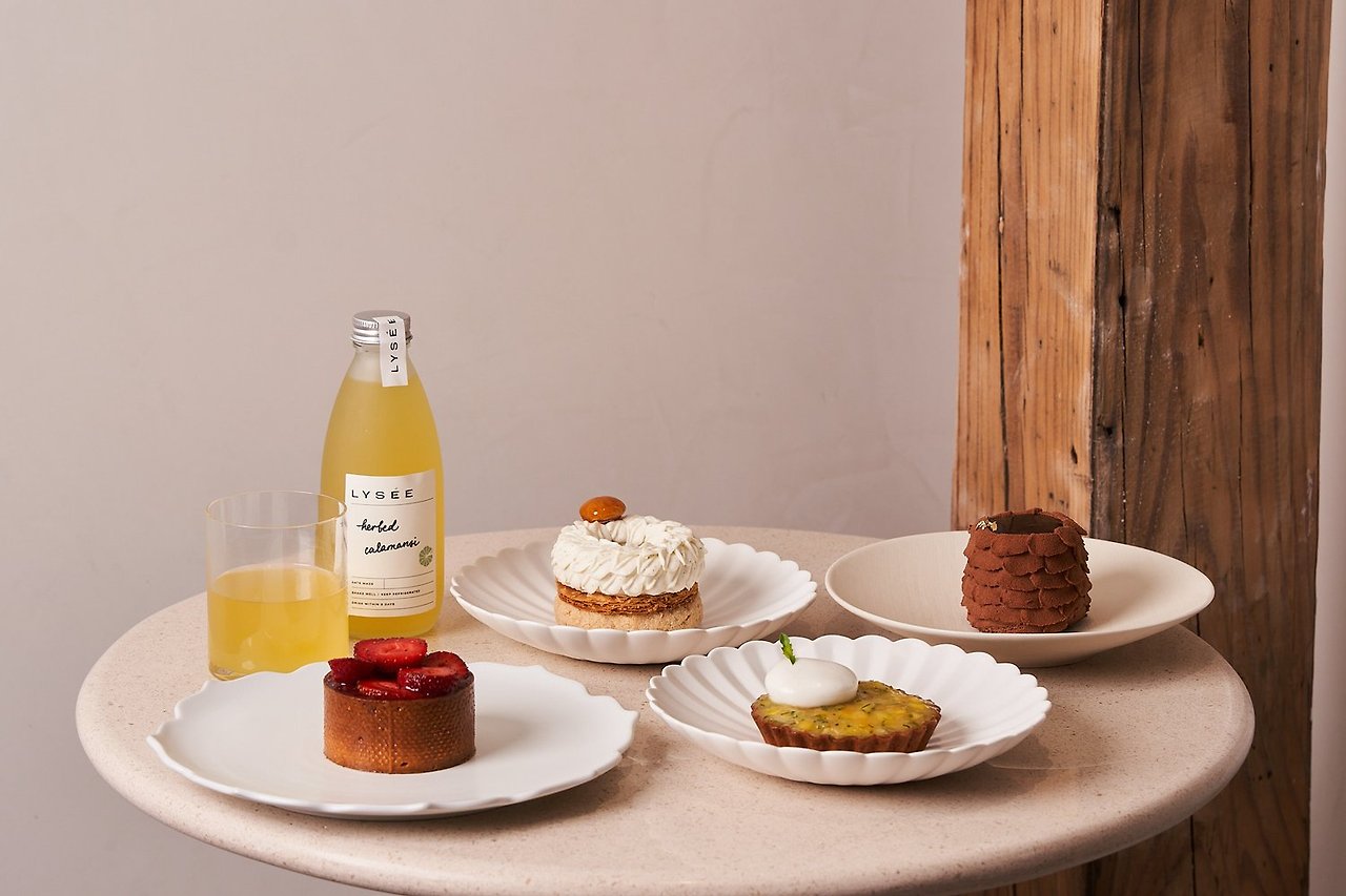 제철 재료를 사용해 계절마다 새롭게 구성되는 Lysée의 디저트 메뉴.jpg