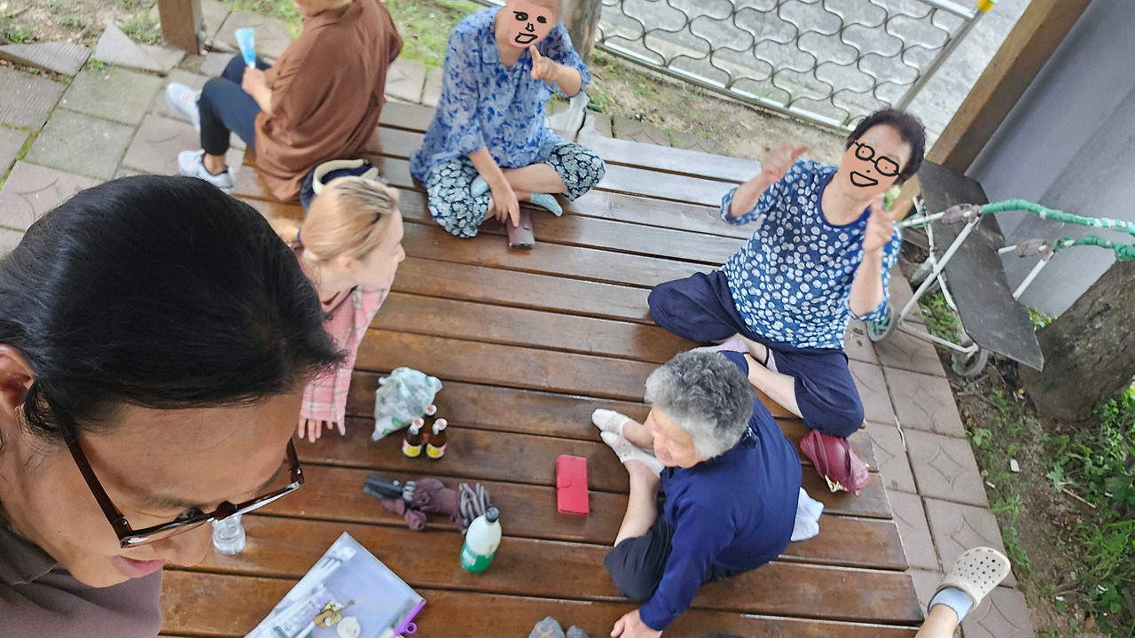 사진_Chapter3_강원도_4_후평동 미녀 5인방과.jpg