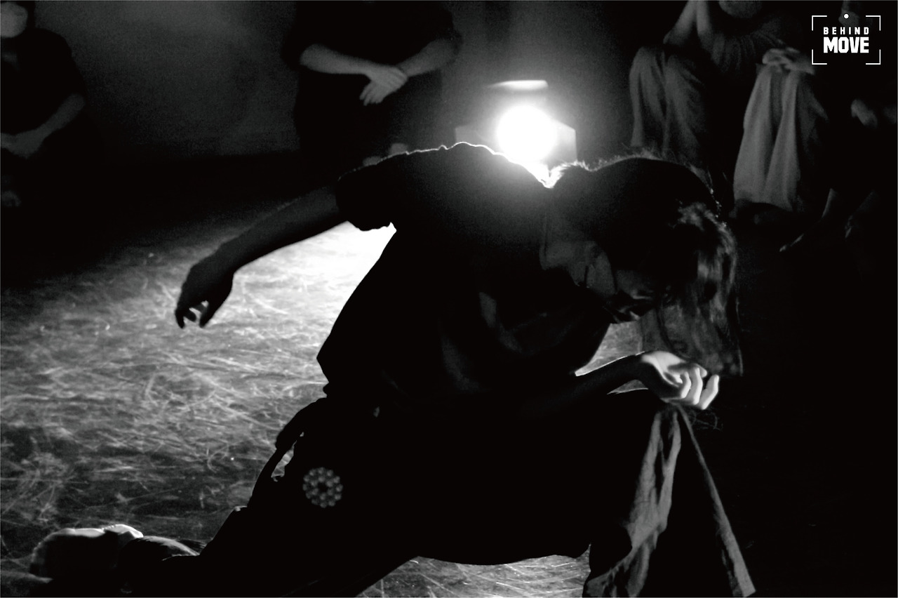 Jemma Lee 로고(3).jpg