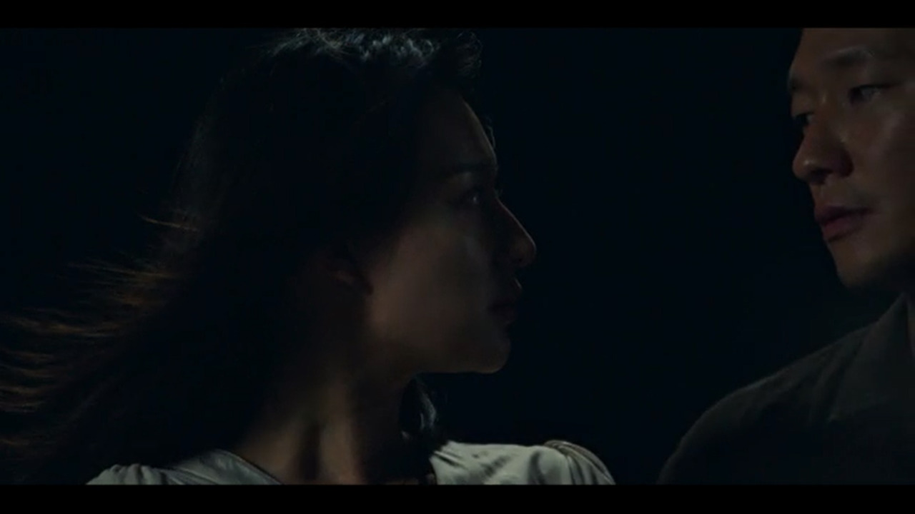 구미커플 키스.jpg