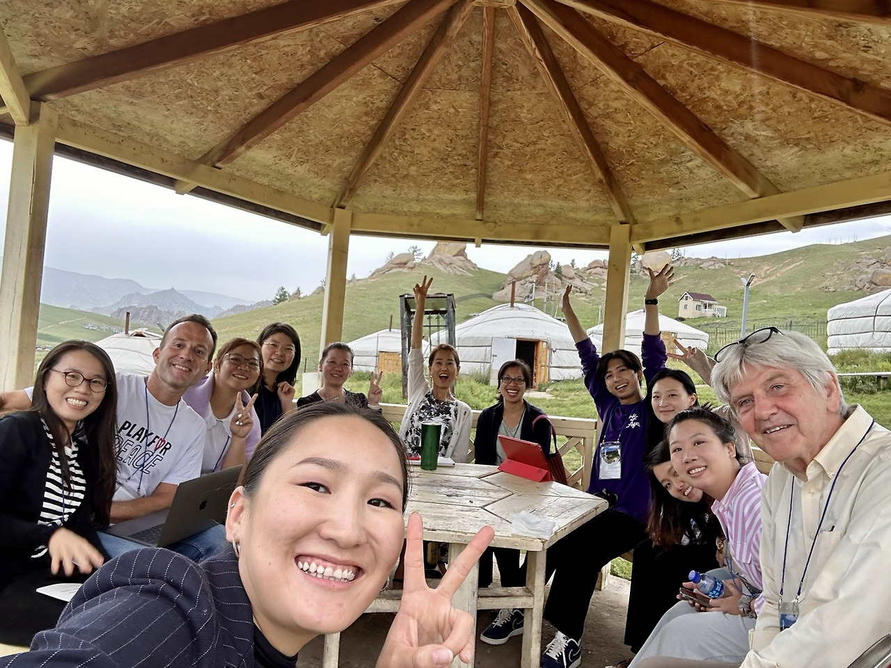 몽골 기후위기 토론팀.jpg