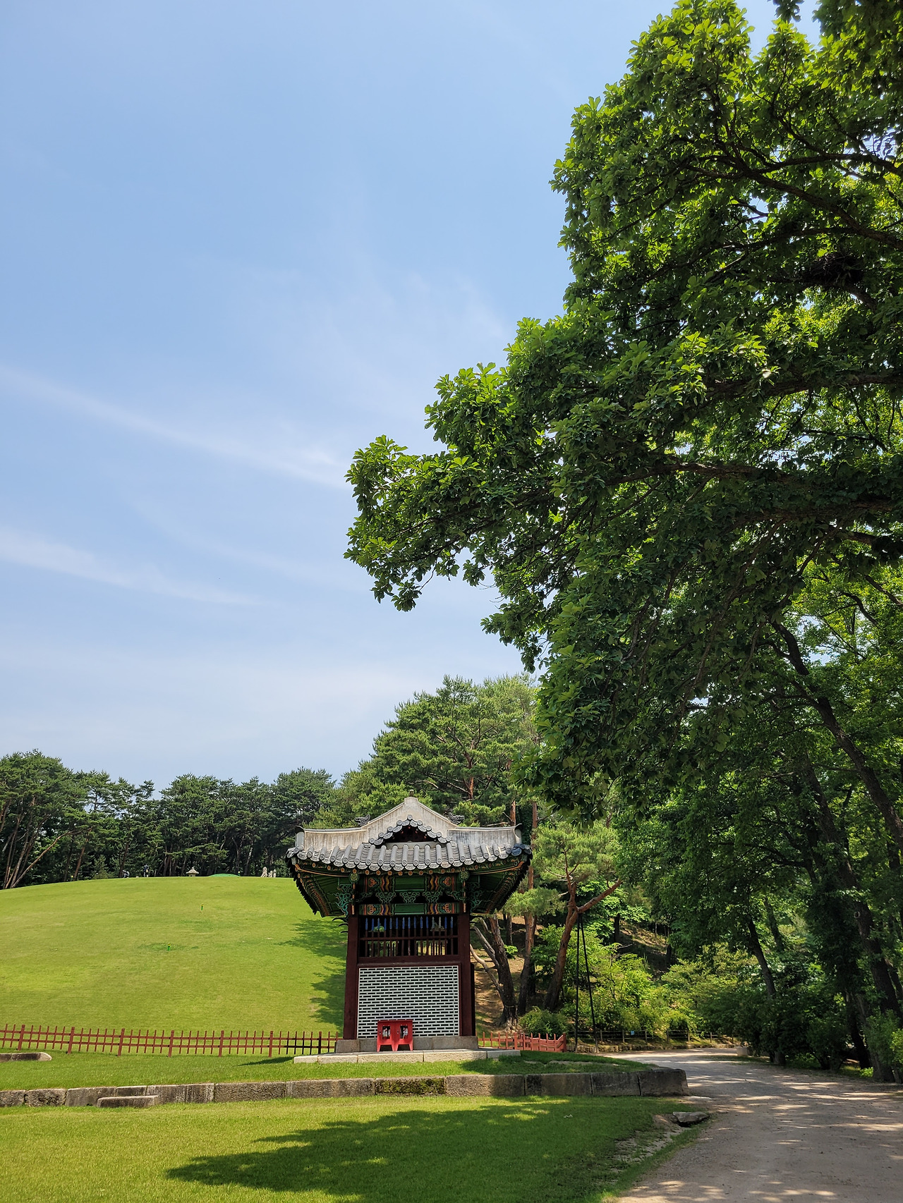 순조 인릉을 거쳐 태종 헌릉을 가는 길.jpg