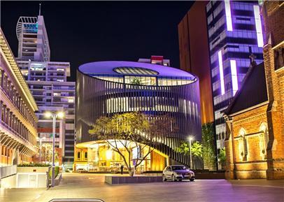 퍼스 도서관3.jpg