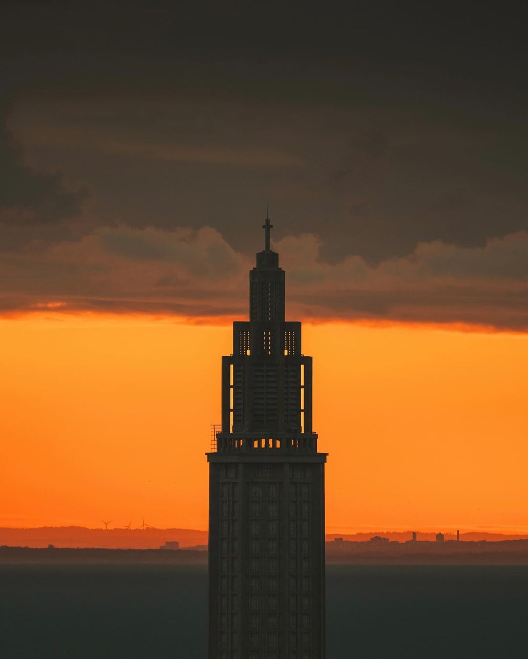 Eglise Saint-Joseph au Havre, Ces couleurs autour du clocher de L'eglise.jpg