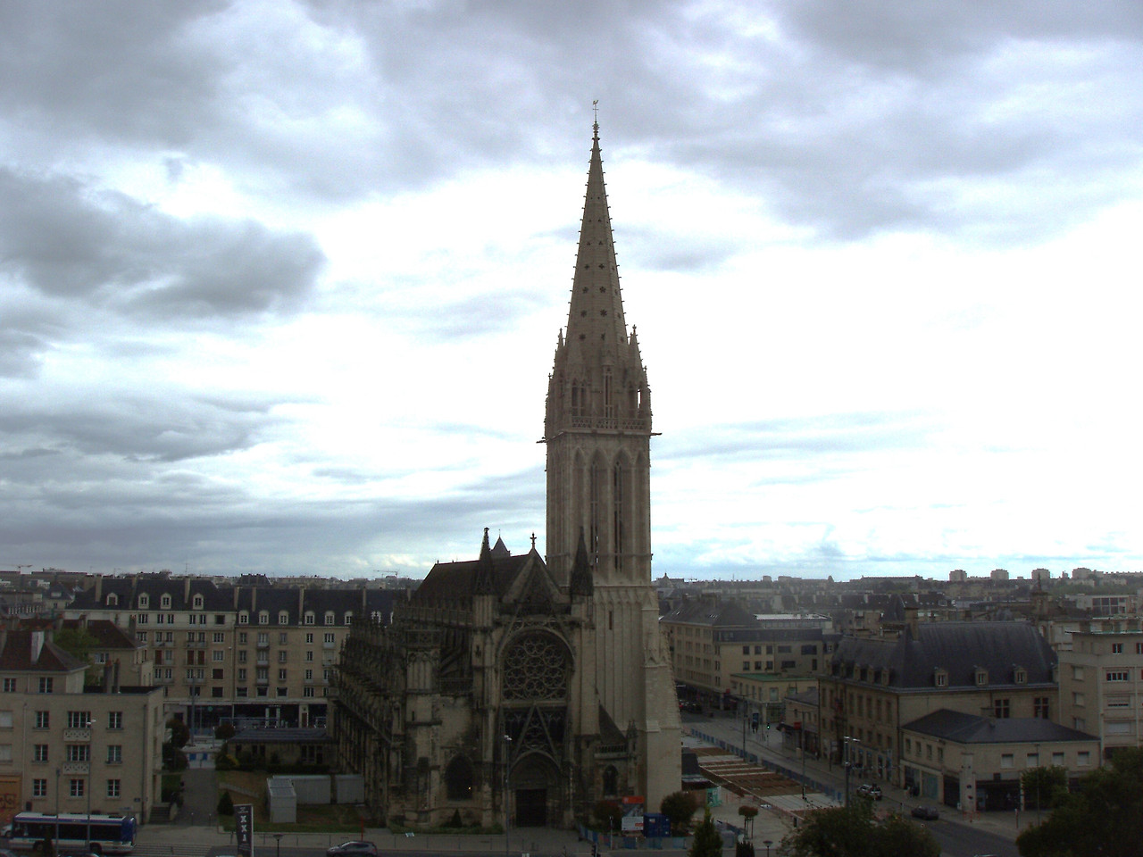 4-1 Caen 18 - Notre Dame - 복사본.jpg