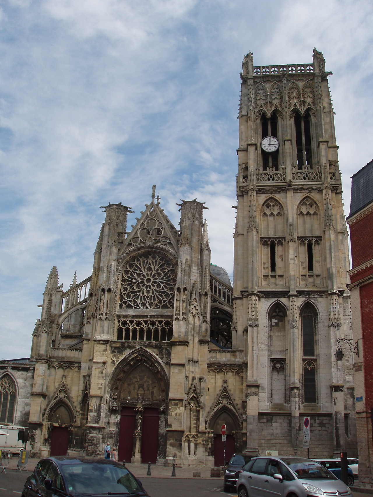 144 Eglise de St Jacques 1.jpg