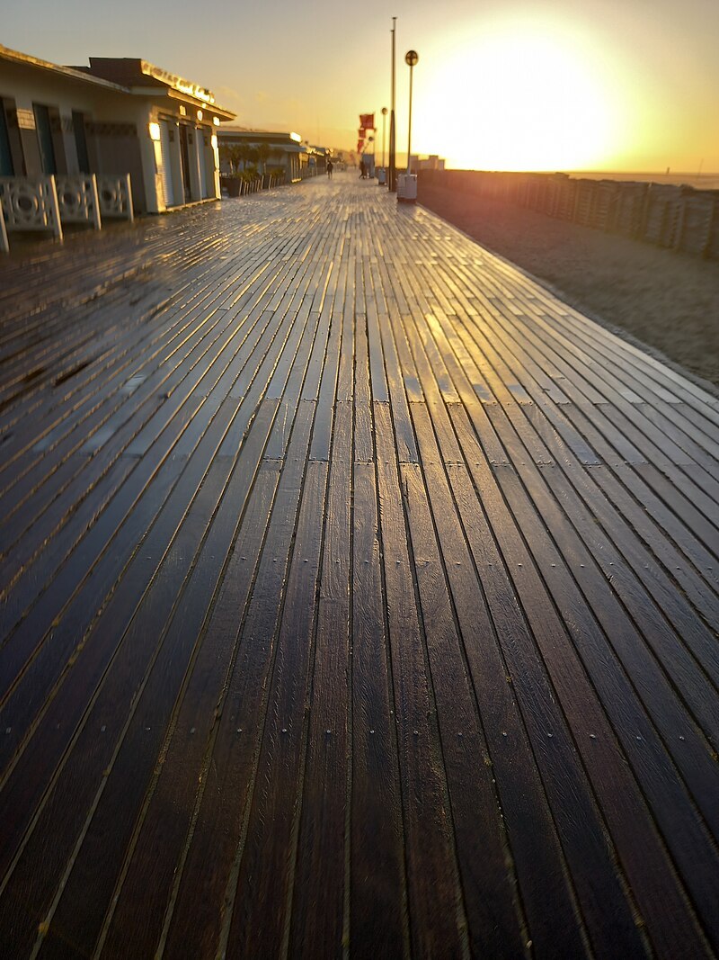 Les planches de la plage de Deauville.jpg