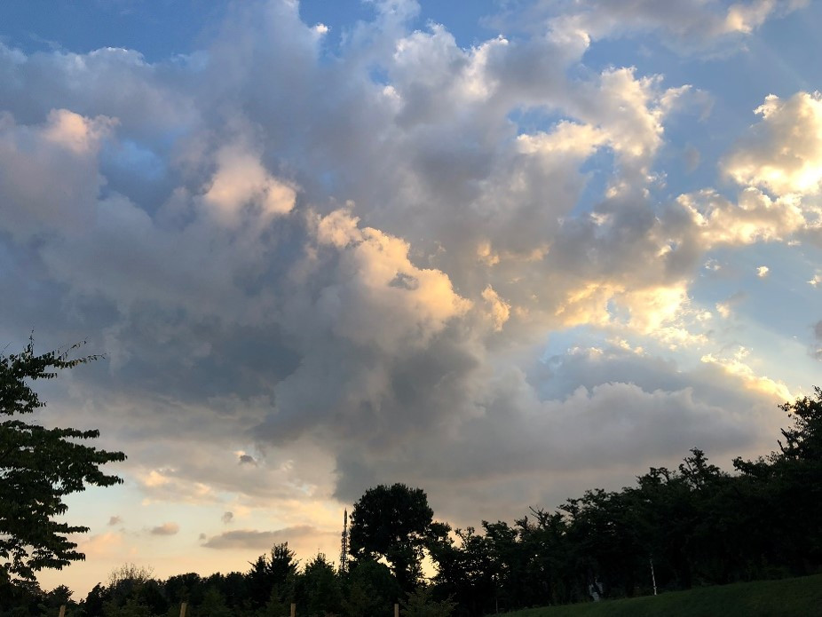 일몰과 구름.jpg