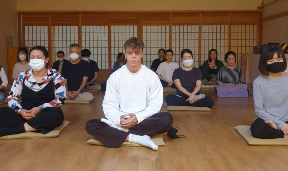 보라선원 일요명상2.jpg