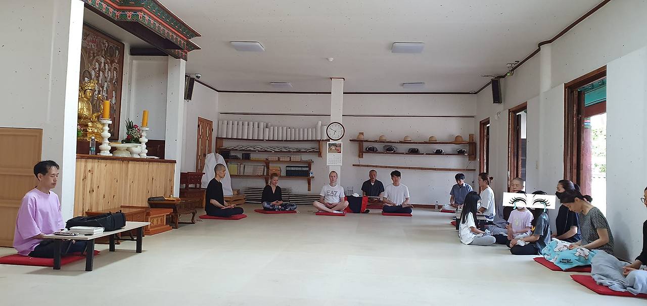 287287719_10160668017177174_5564631050797542635_n (1).jpg