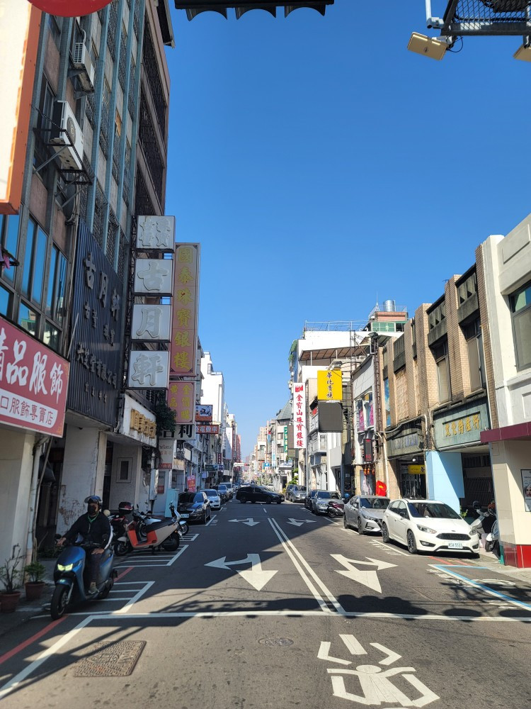 마냥 걸어다님.jpg