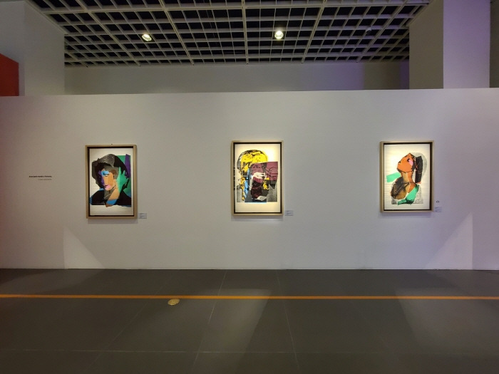 레이디스 앤 젠틀맨.jpg