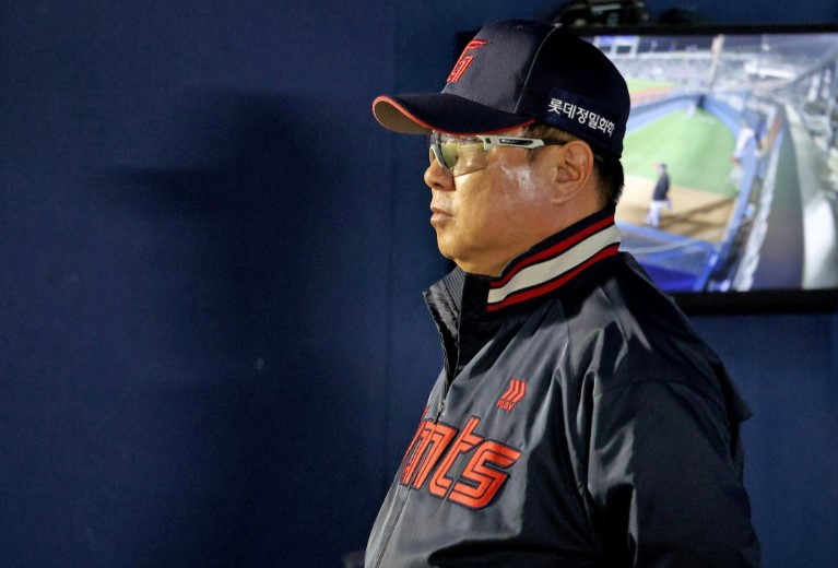 김태형 감독.jpg