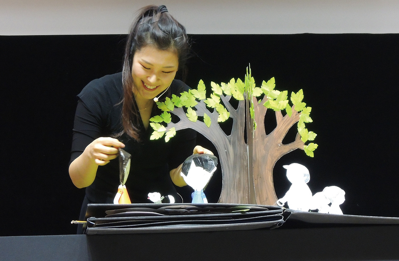 박선희 작가, 마포중앙도서관 공연.jpg