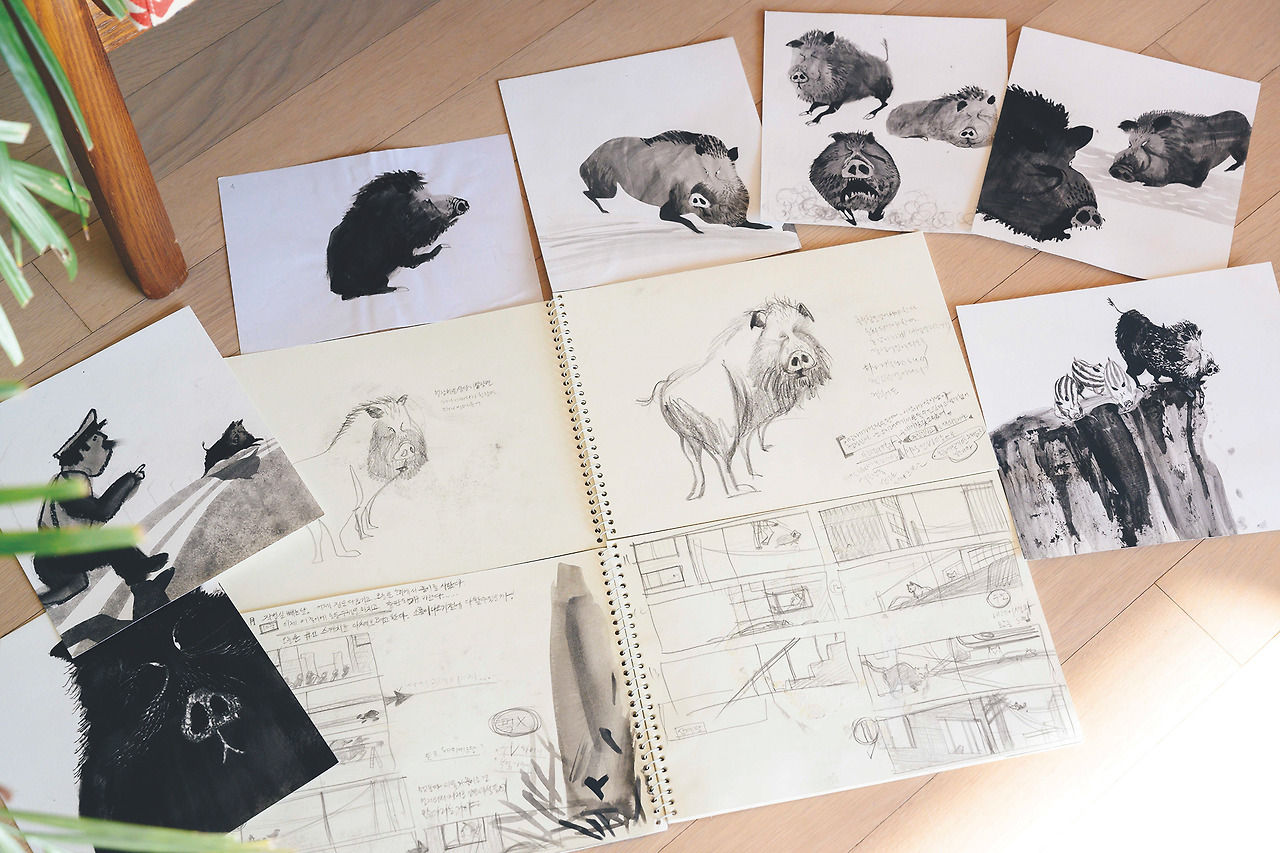 권정민 작가(ⓒ해란 사진, 한겨레출판 제공) copy.jpg