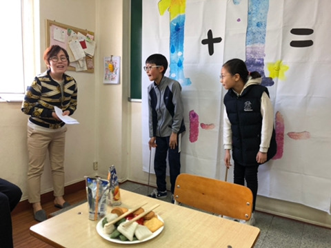 31 이상논술 평화할머니 할아버지.jpg